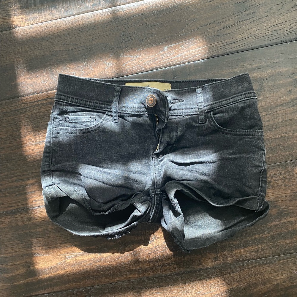 Black size 00 Hollister Jean shorts